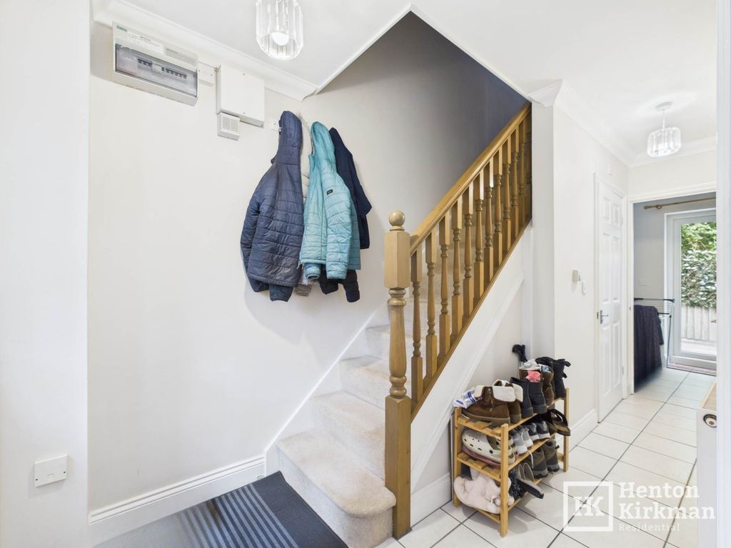Property photo 3 of 13