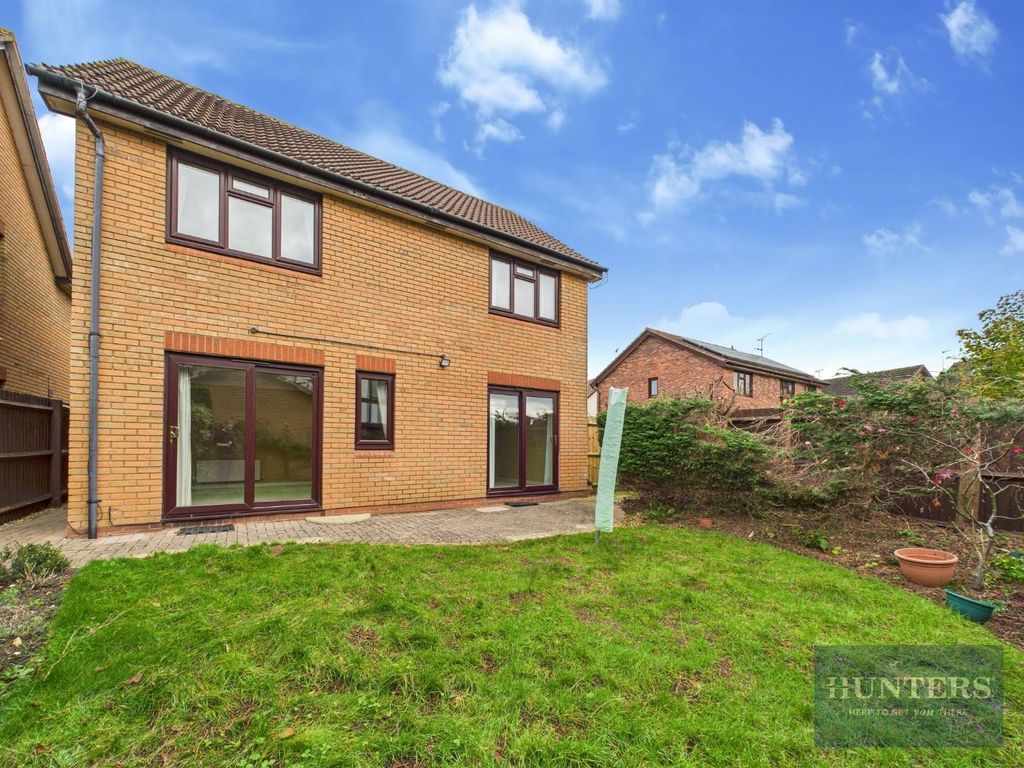 Property photo 3 of 13 Cam02256G0-Pr0447-Still004.Jpg