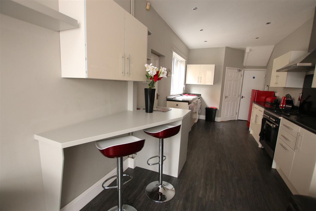 Property photo 3 of 6 Img_6011.Jpg