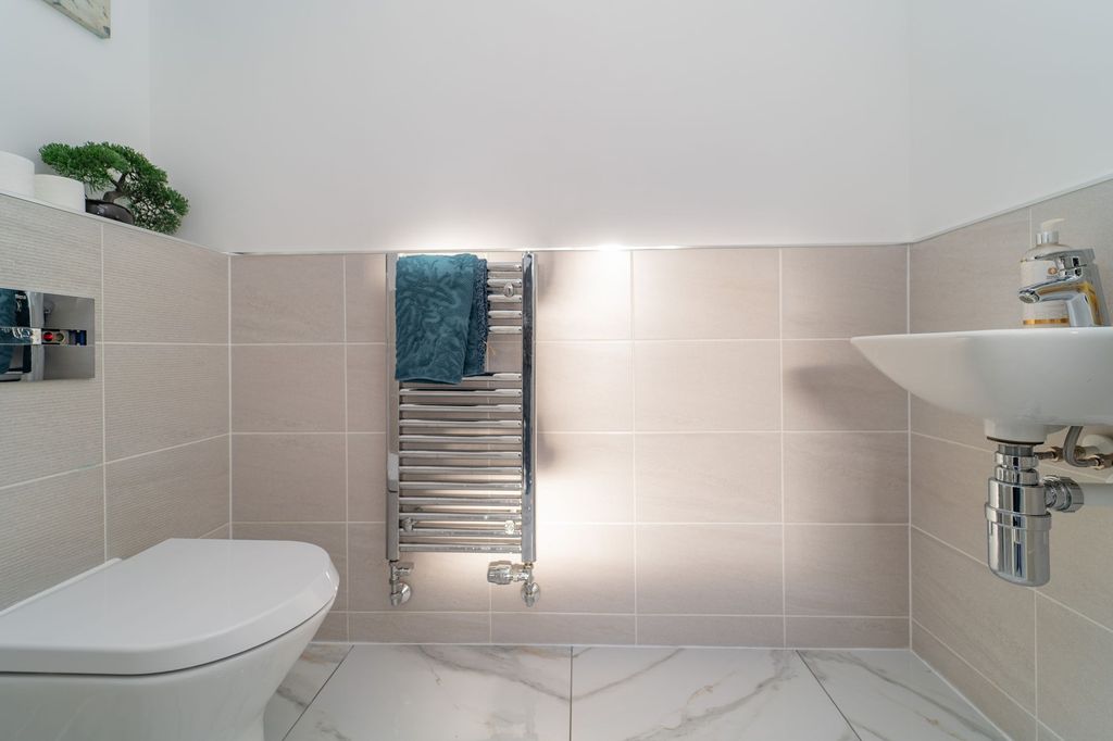 Additional image 11 of 5 bed detached house for saleEast Cairn View, Murieston, Livingston EH54
