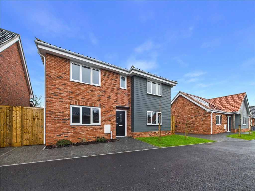 Property photo 1 of 15 Picture No. 32