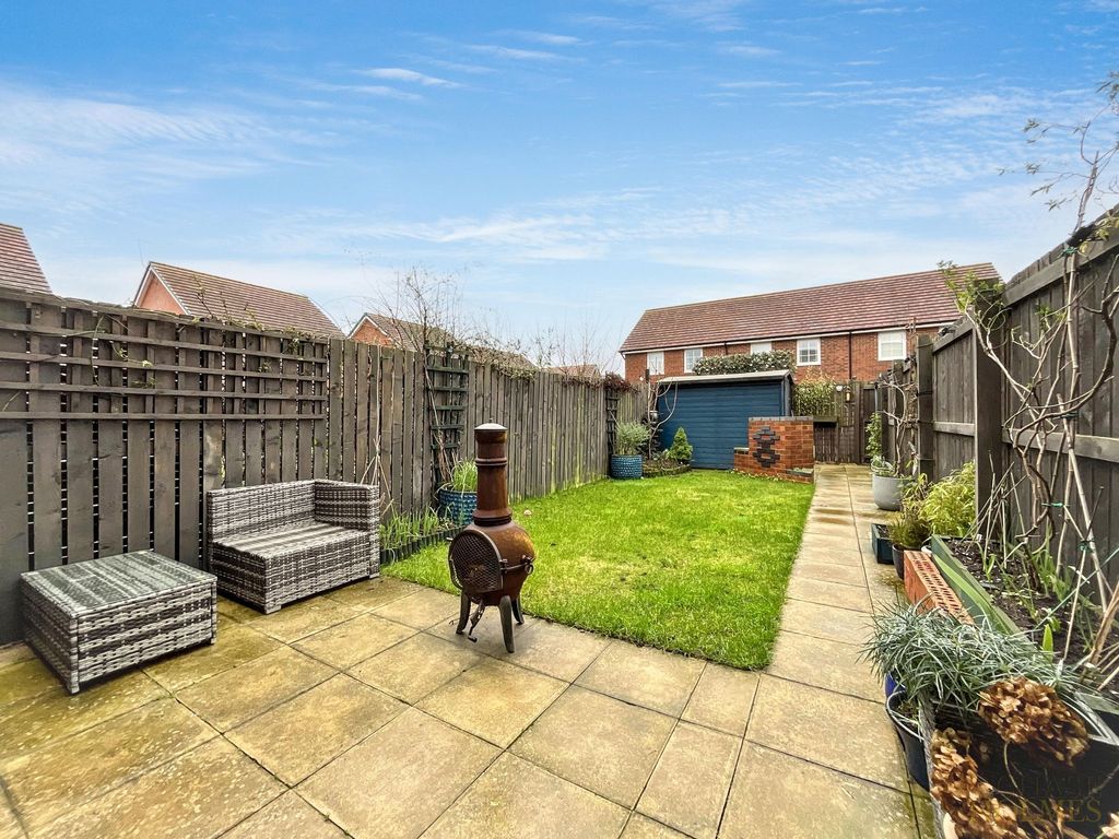 Property photo 3 of 19