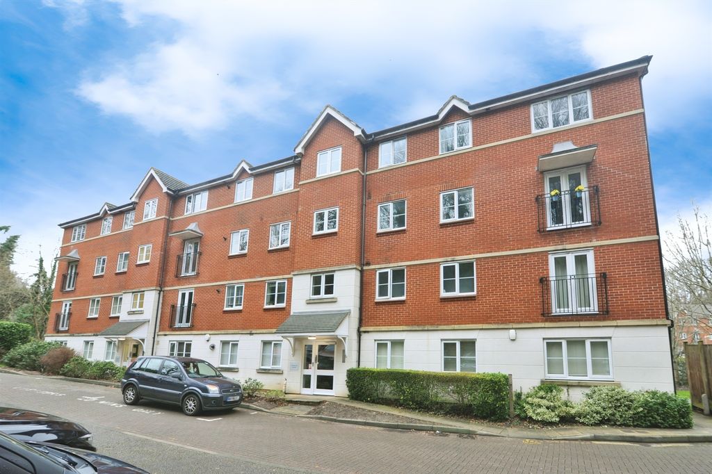 Property photo 1 of 14