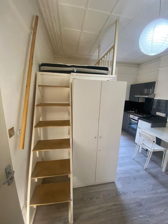 Property photo 1 of 8 Loft