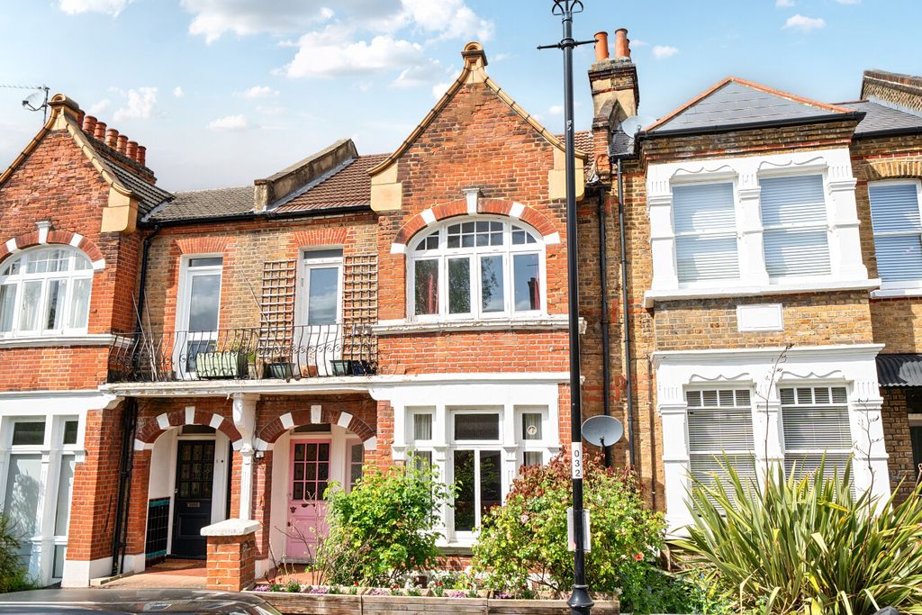 Property photo 1 of 17 1442316-2-69E0d88...