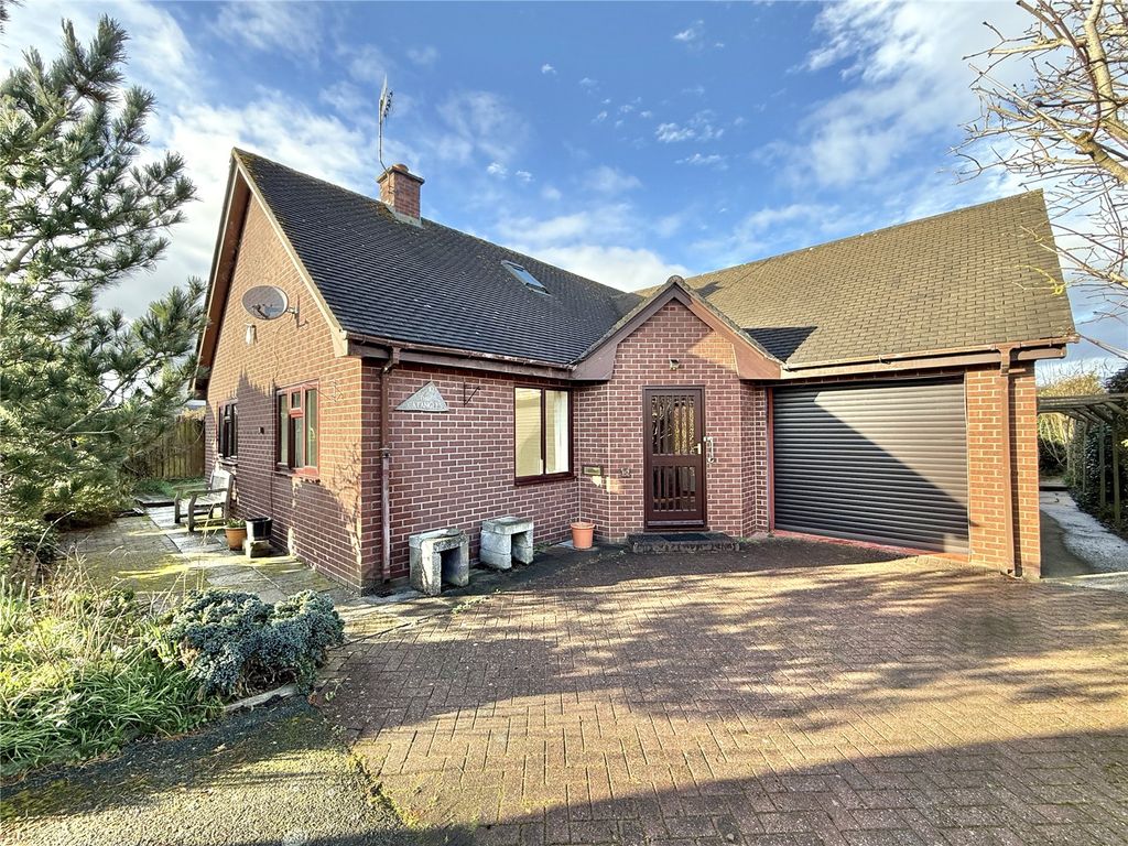 Property photo 1 of 21 Picture No. 23