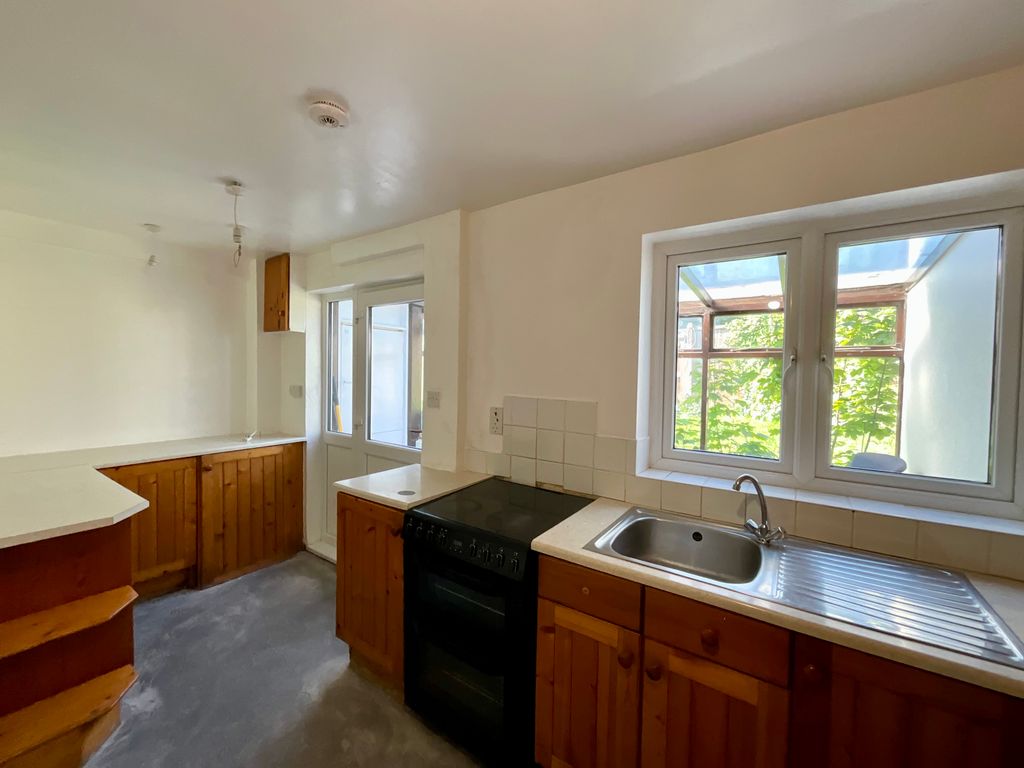Property photo 2 of 17 Img_0046