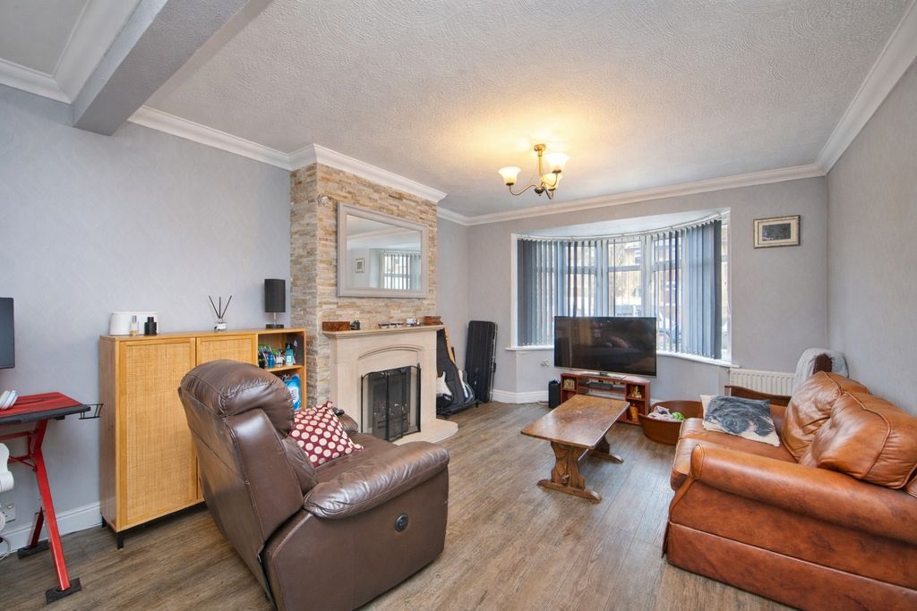 Property photo 2 of 11 Picture 2