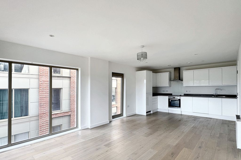 Property photo 1 of 11 Img_0200