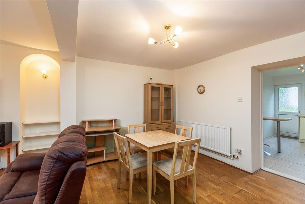 Property photo 3 of 28 Cz0A0305.Jpg