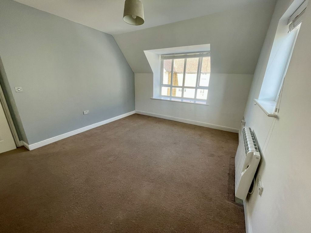 Property photo 3 of 10 Photo 3