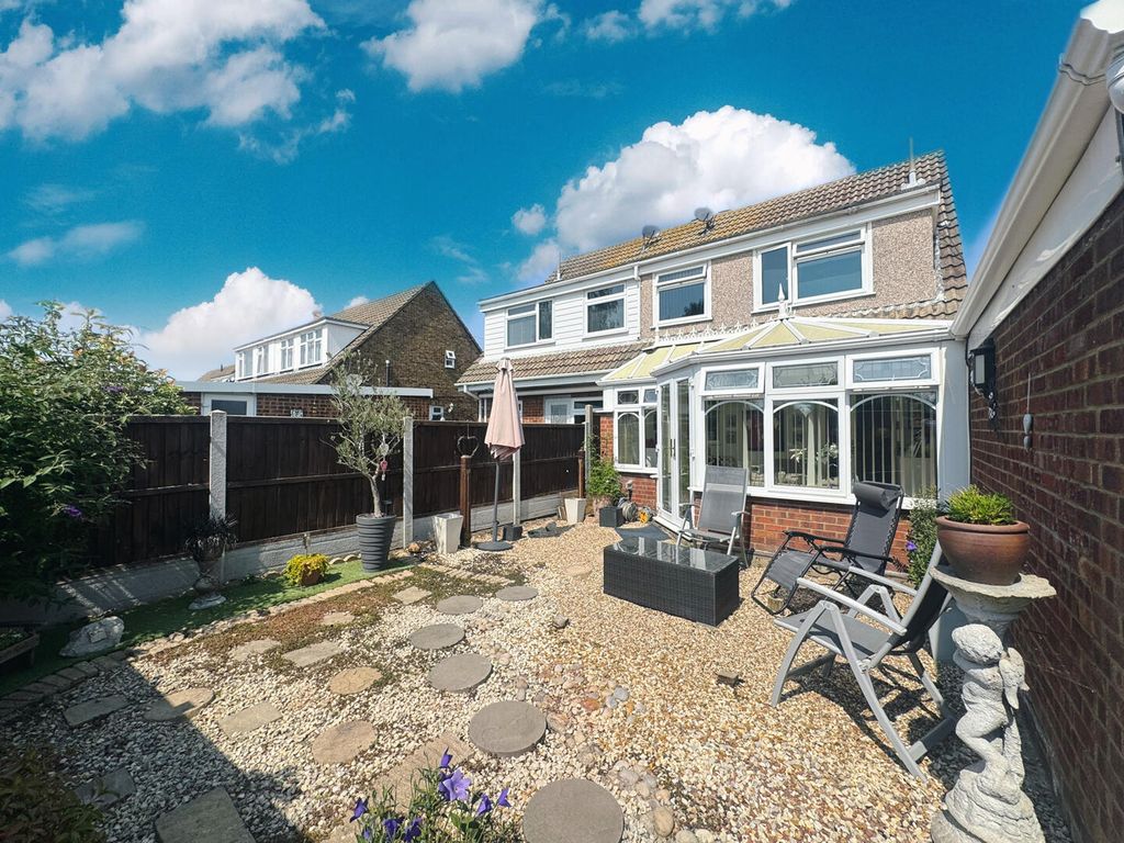 Property photo 2 of 36