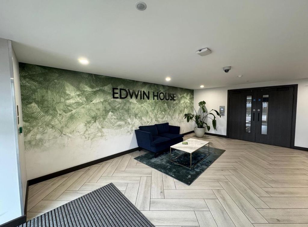 Property photo 1 of 9 Edwin House 7.Jpg