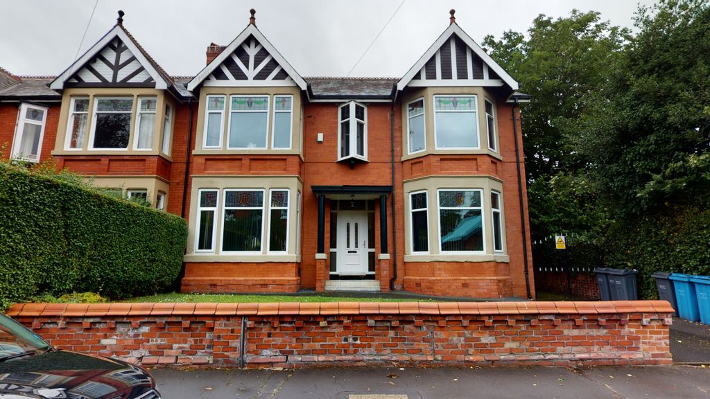 Property photo 1 of 23 10-Bedroom-Heaton-Road-09222020_140607