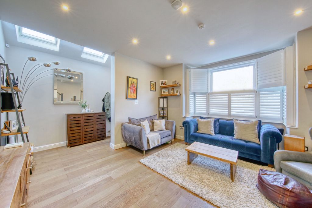 Property photo 2 of 23 Photo 1