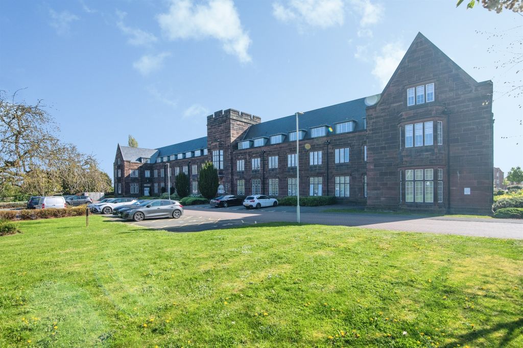 Property photo 1 of 20