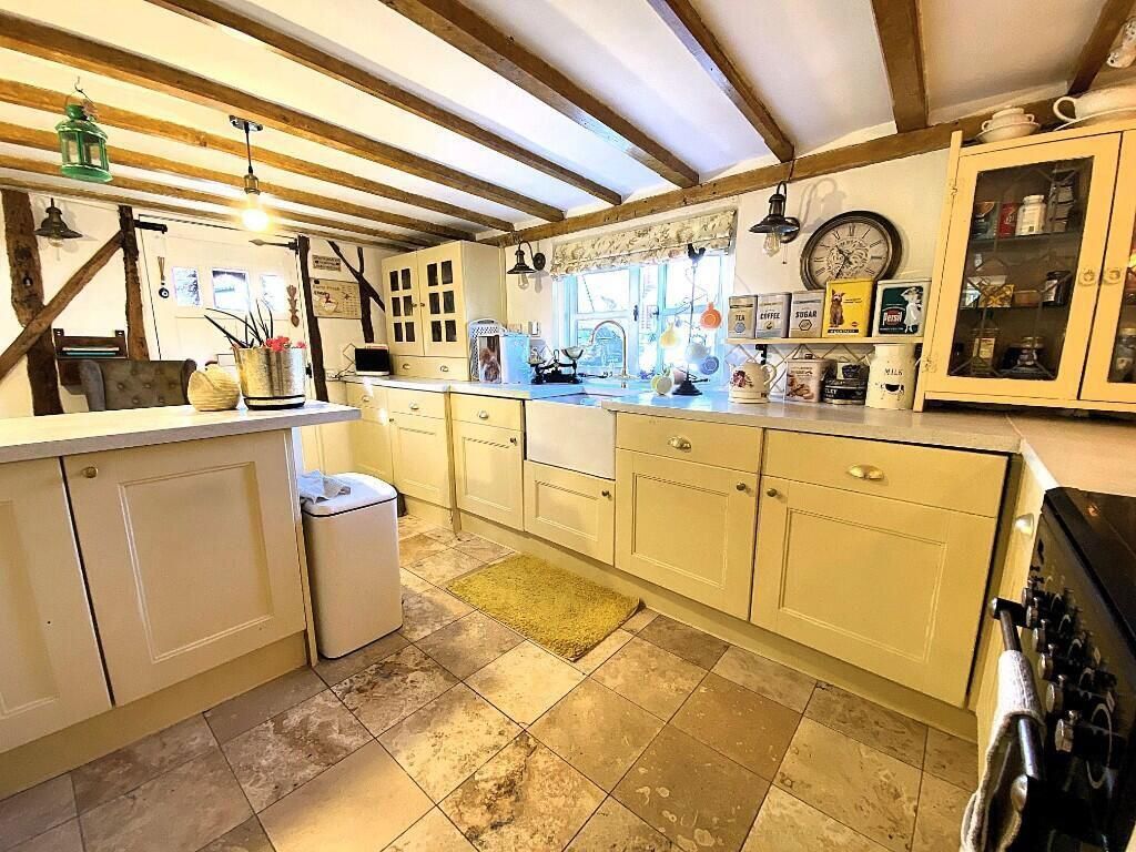 Property photo 2 of 18