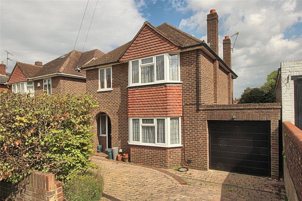 Property photo 1 of 16 Front View