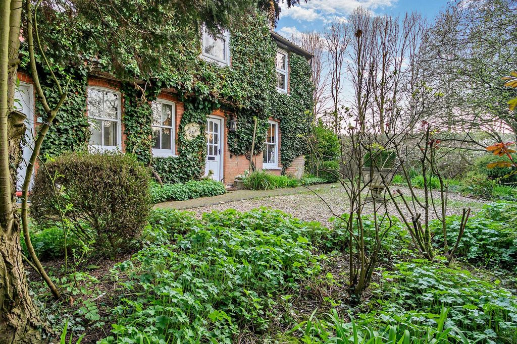 Property photo 1 of 29