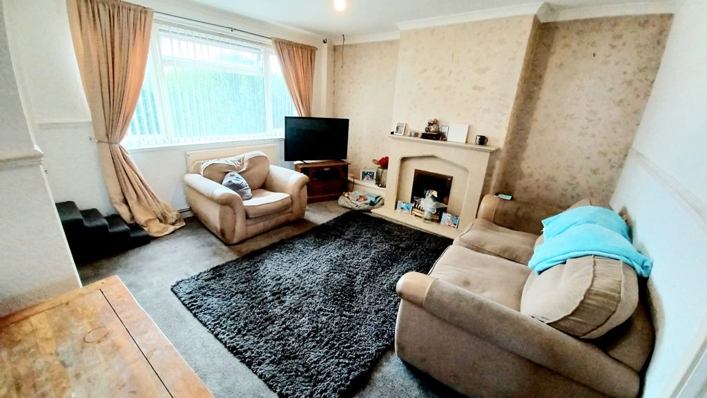 Property photo 2 of 7 20250508_120633