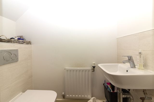 Property photo 3 of 11 Cloakroom WC