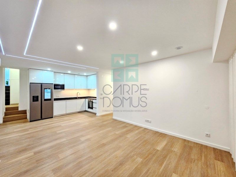 Property photo 1 of 49