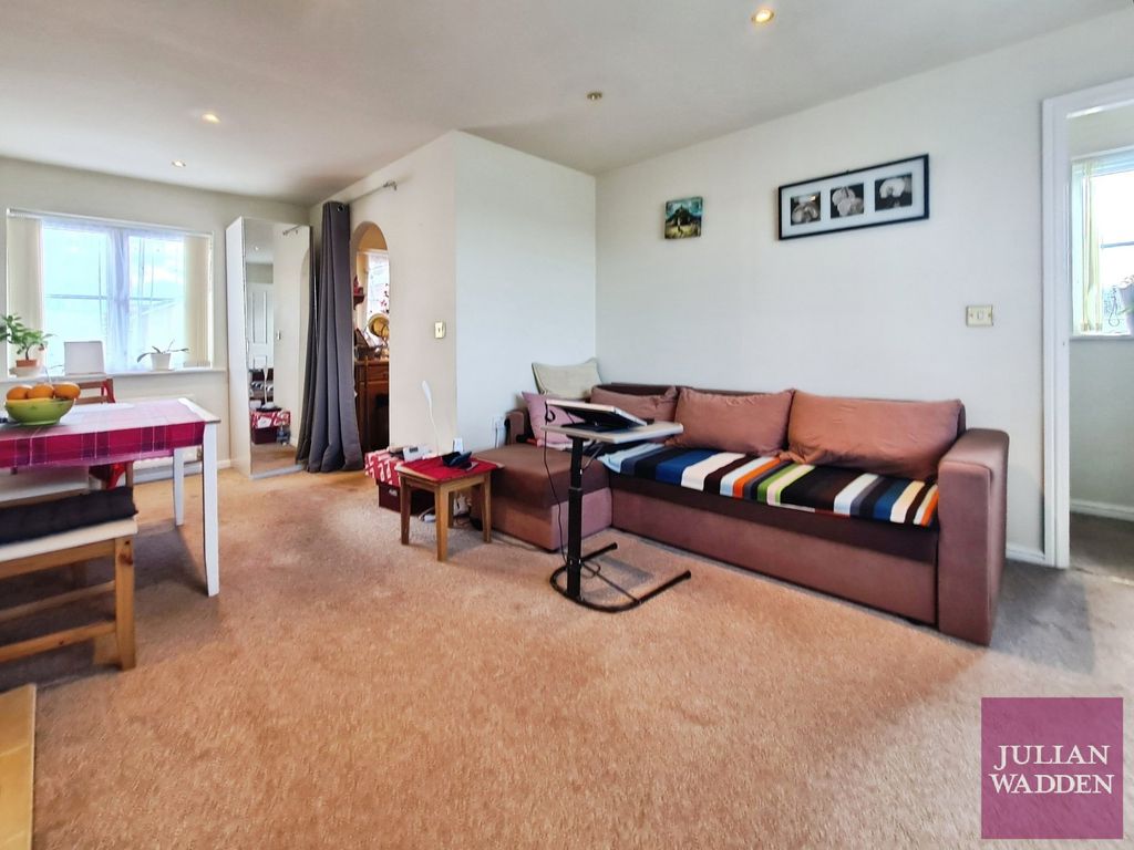 Property photo 3 of 10 Picture No. 04