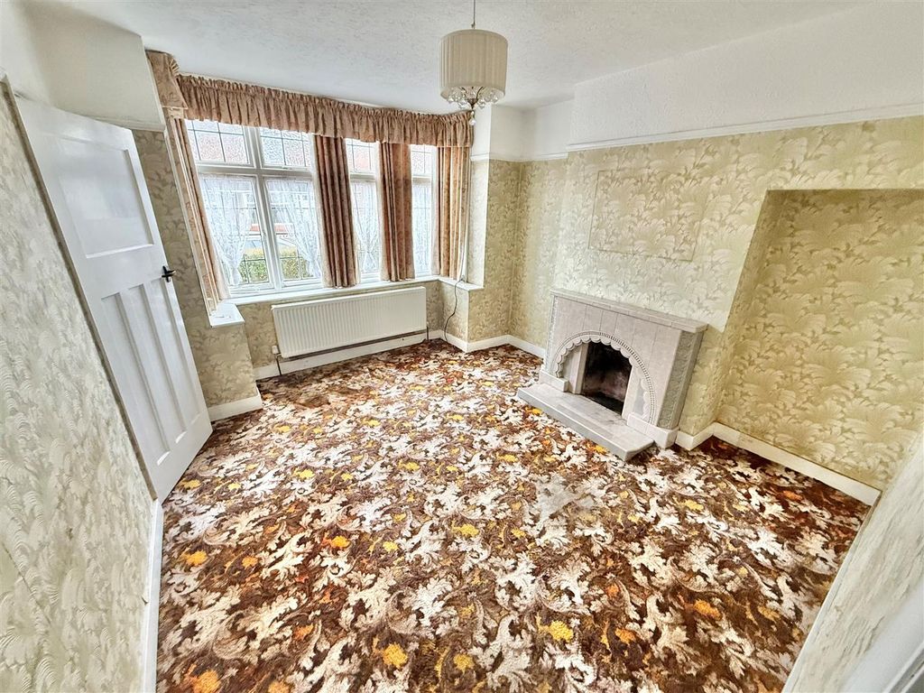 Property photo 2 of 9 Living Room