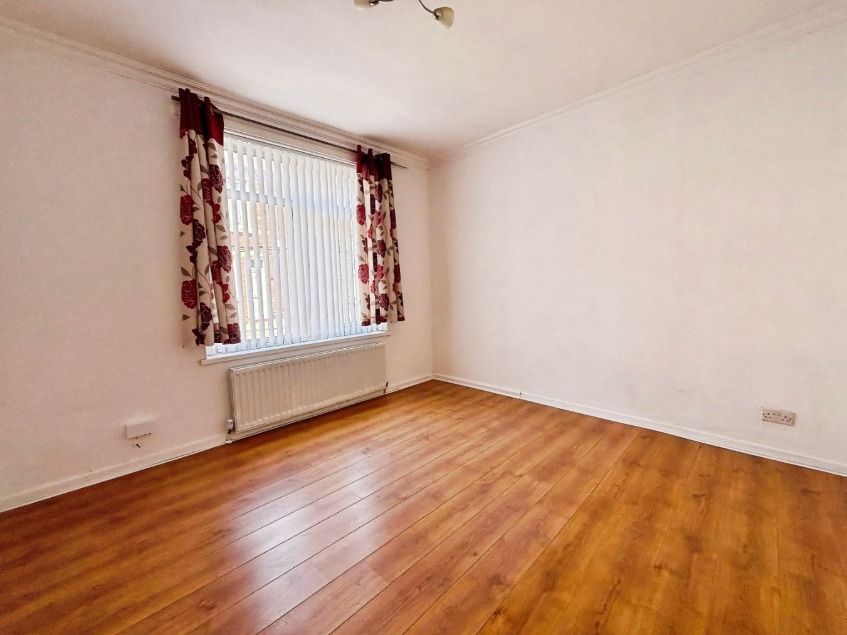 Property photo 1 of 12 6118650