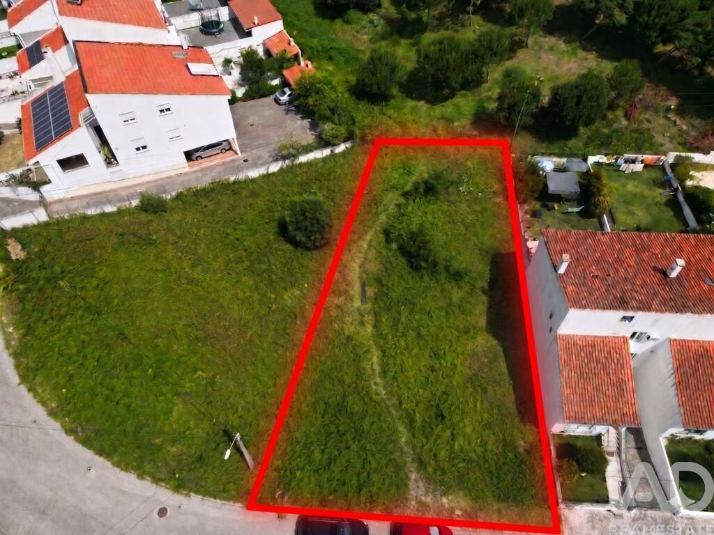 Property photo 1 of 3