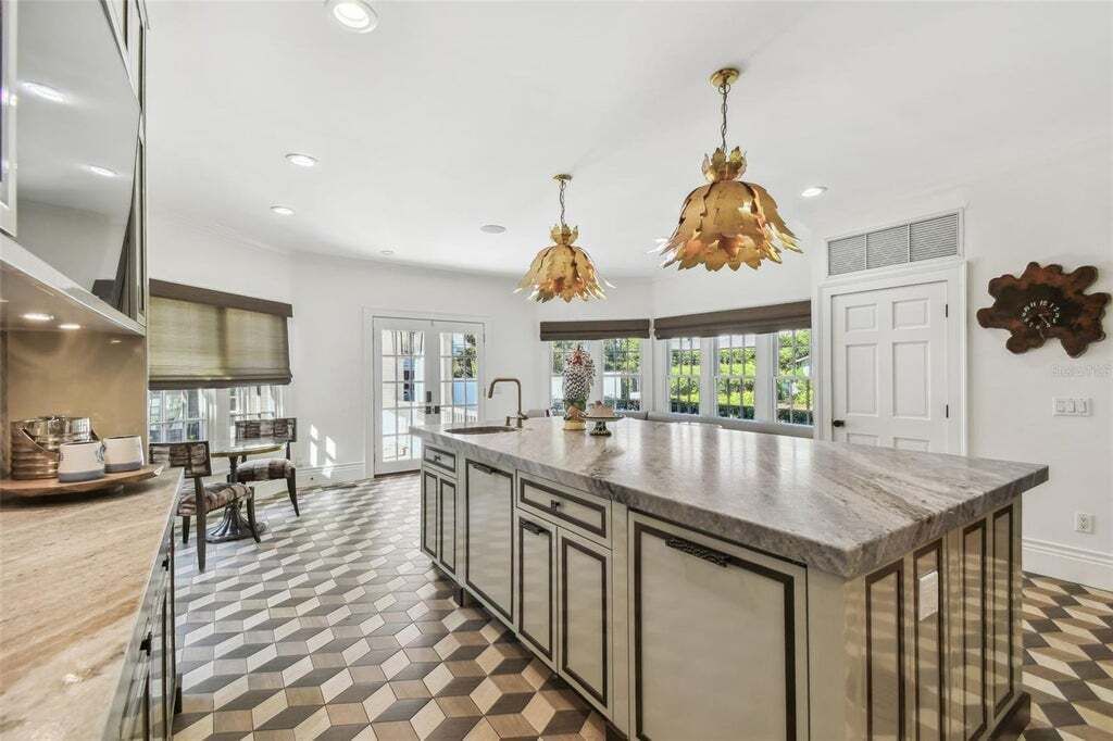 Property photo 1 of 4 <Alttext/>