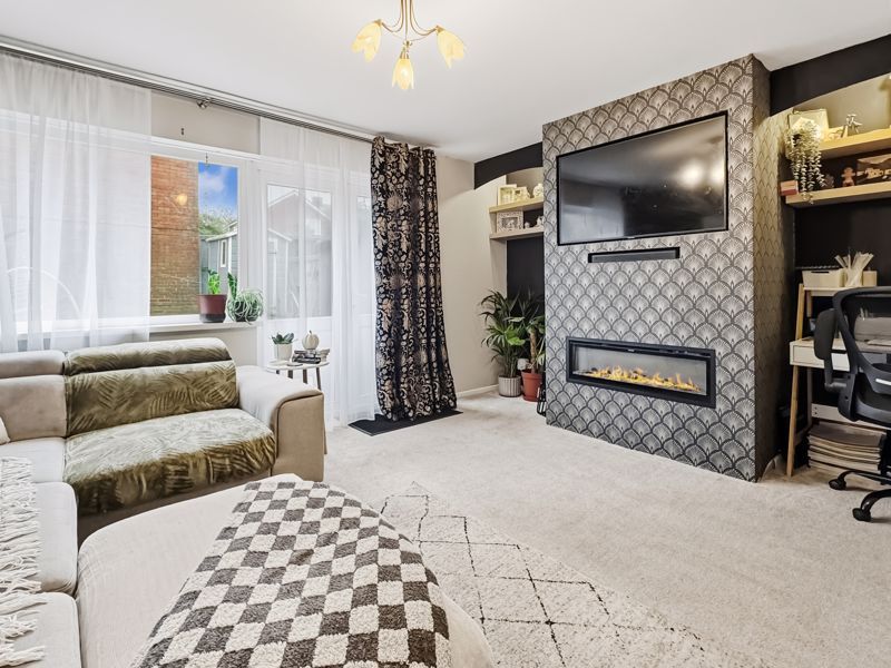 Property photo 2 of 14 Photo 6