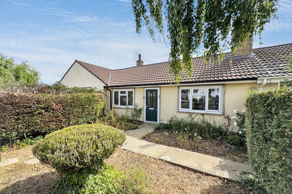 Property photo 1 of 14 2 North End Gardens, Sherston, Wiltshire, Sn16 0Nl