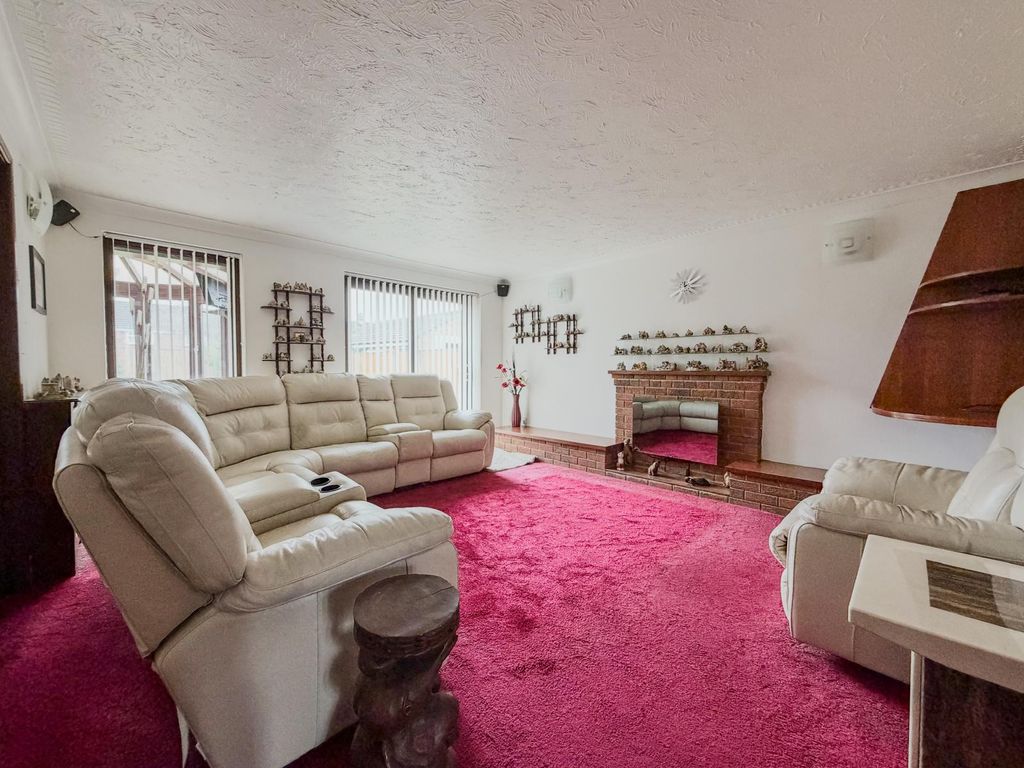 Property photo 2 of 28 Akeman Residential