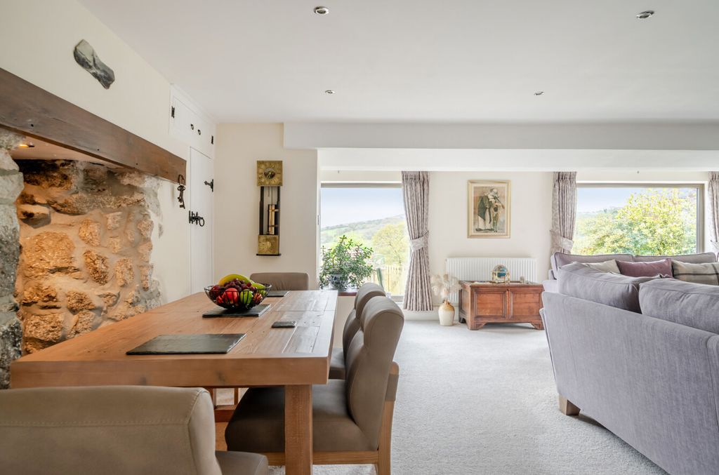 Property photo 3 of 23 1446448-6-69E11d8...