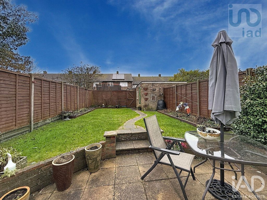 Property photo 3 of 16