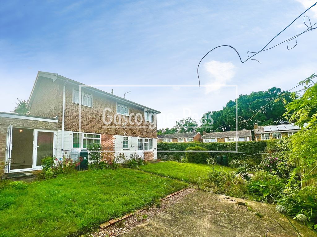 Property photo 1 of 6