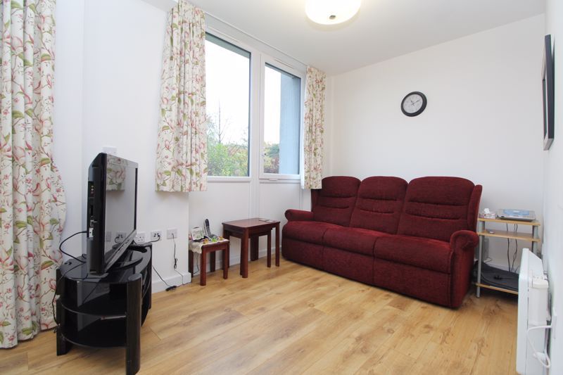 Property photo 3 of 10 Living Room