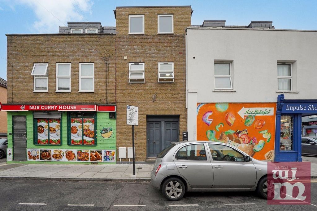 Property photo 1 of 10 Libra Road