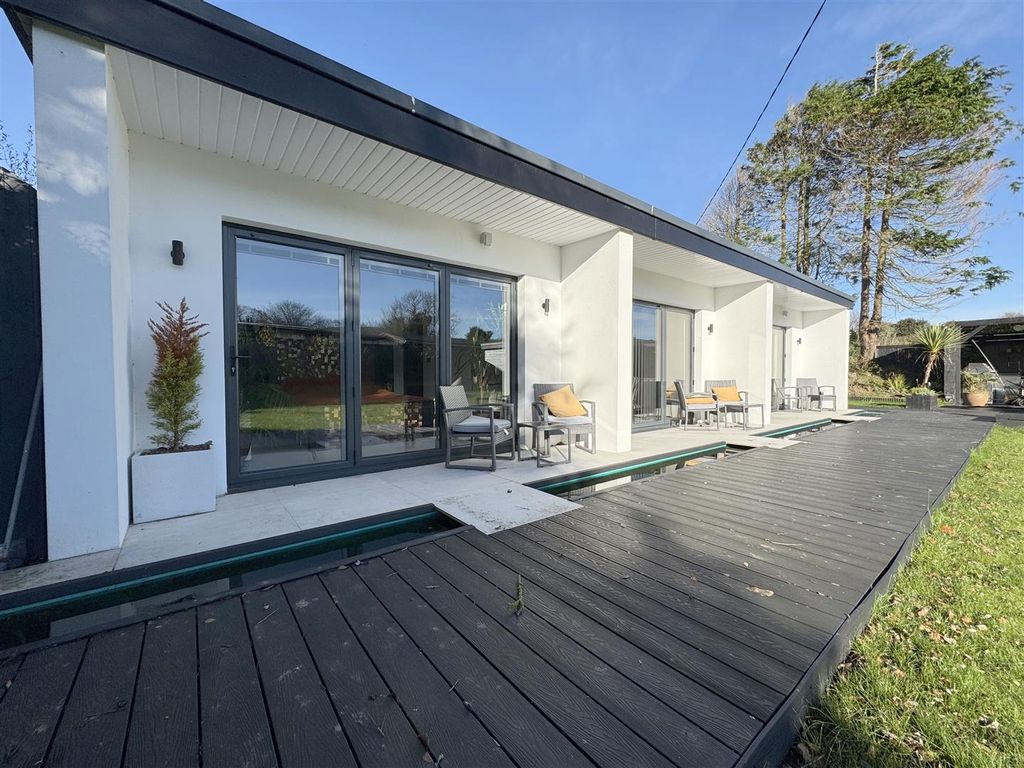 Property photo 1 of 39 Rear