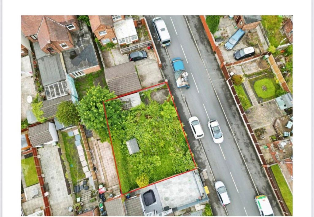 Property photo 1 of 2