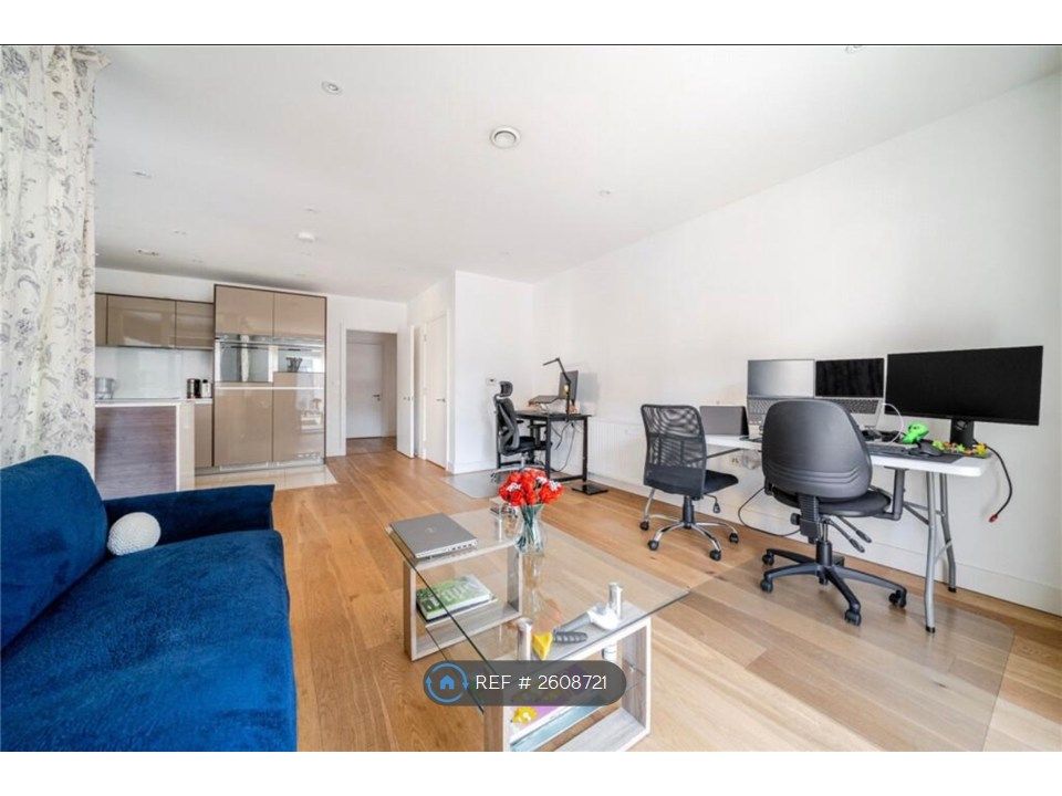 Property photo 3 of 13