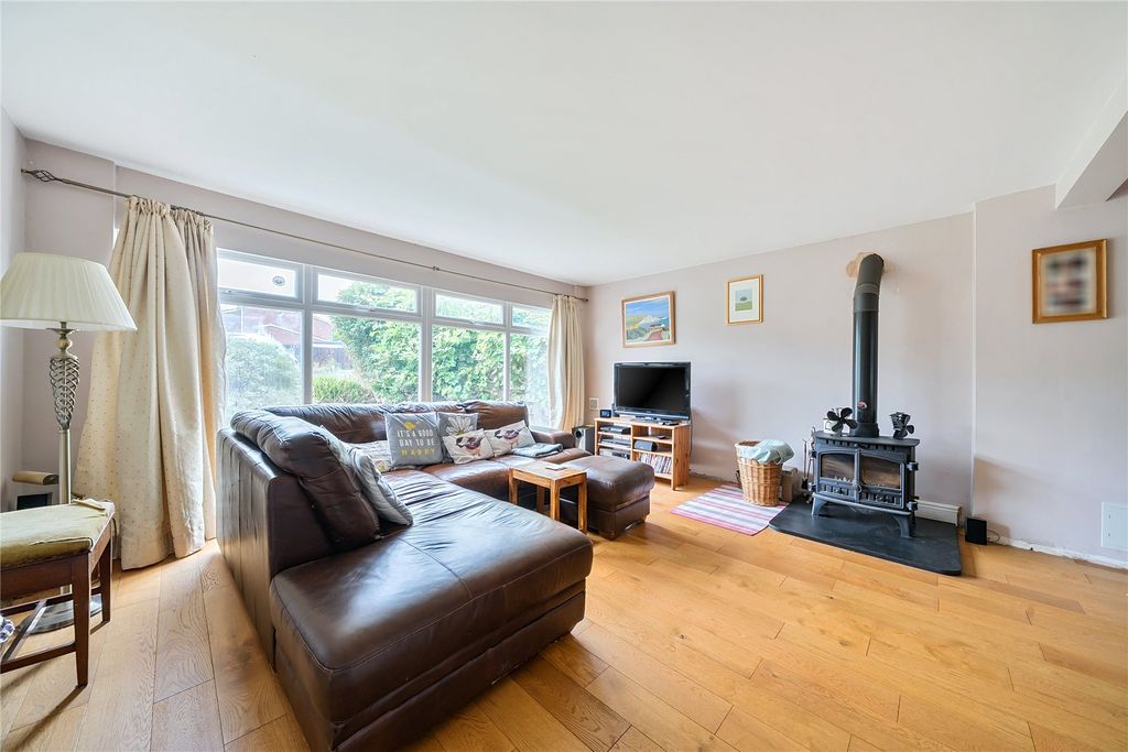 Property photo 3 of 21 Picture No. 14