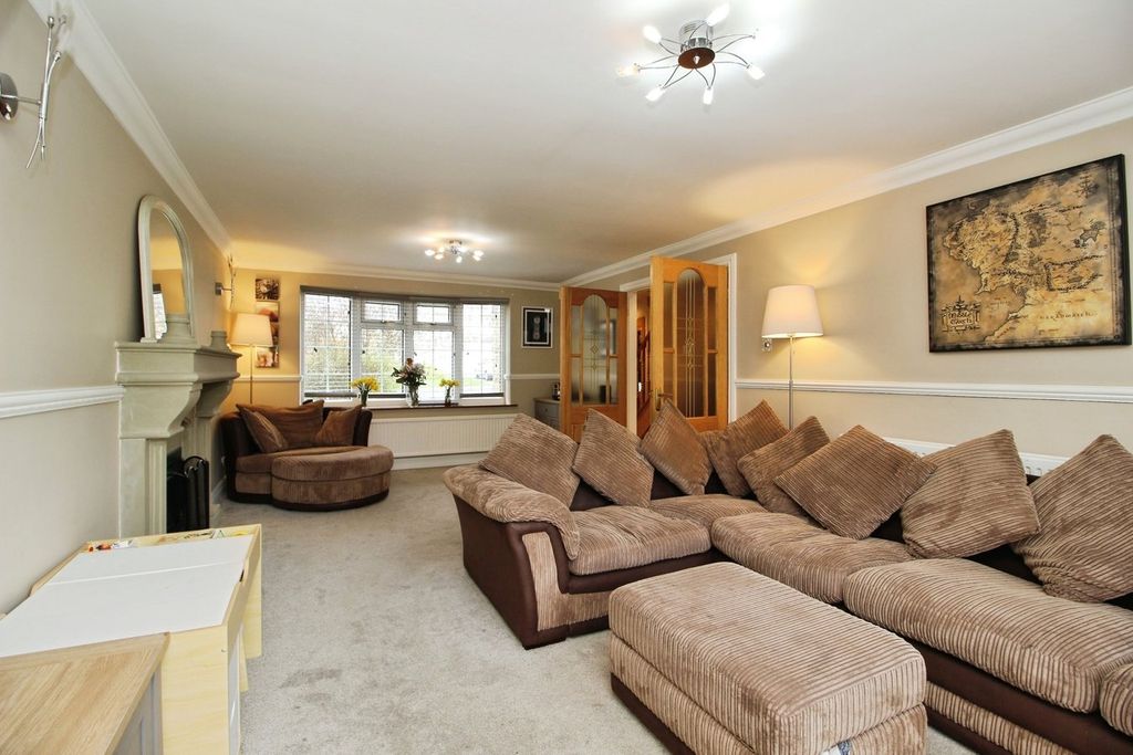 Property photo 3 of 22