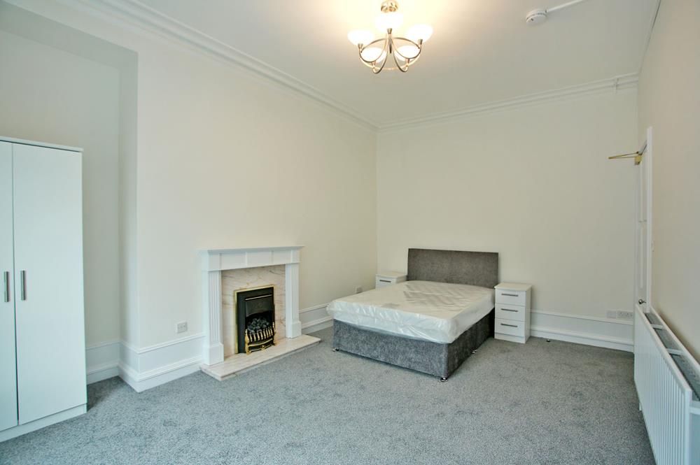 Property photo 3 of 12 Bedroom 1