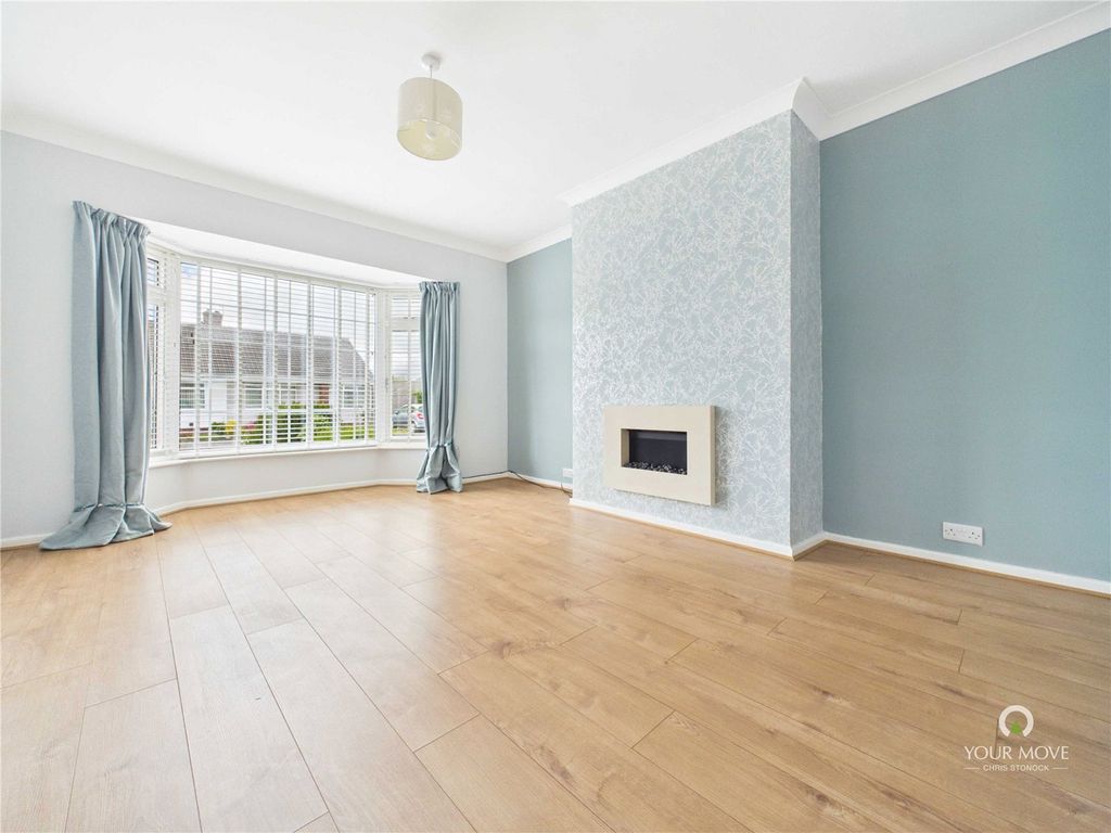 Property photo 2 of 7 Picture No. 20
