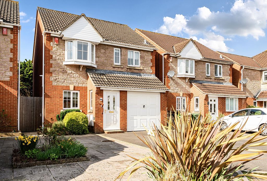 Property photo 1 of 14 1432463-1-69Bd87d...