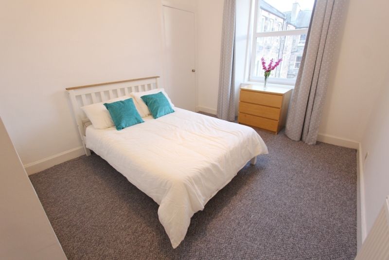 Property photo 2 of 5 Bedroom 1