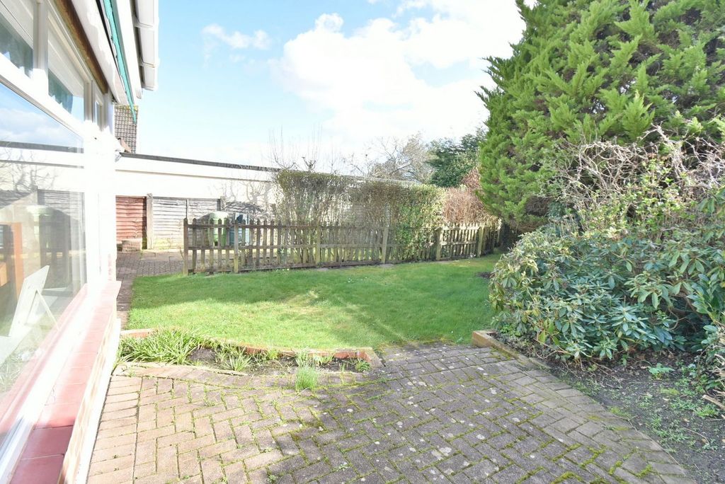 Property photo 3 of 26