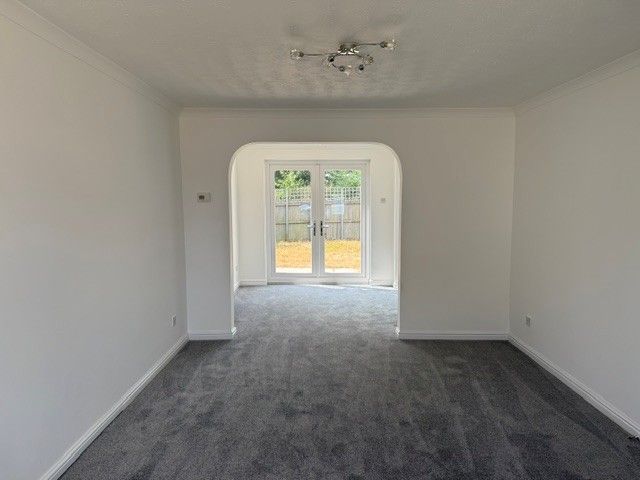 Property photo 3 of 16 Image